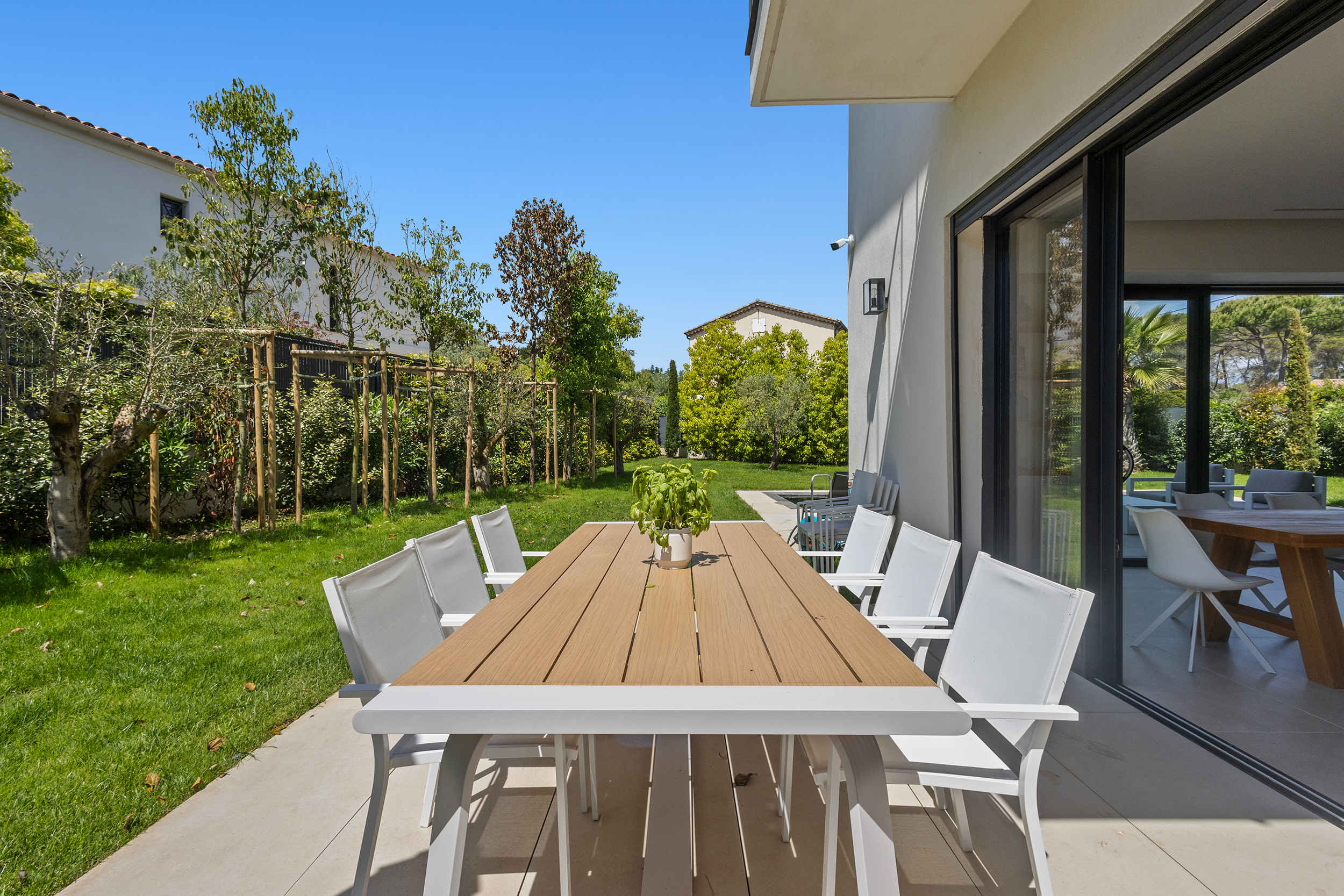 Villa les Camphriers Mougins - Terrasse dinatoire extérieure