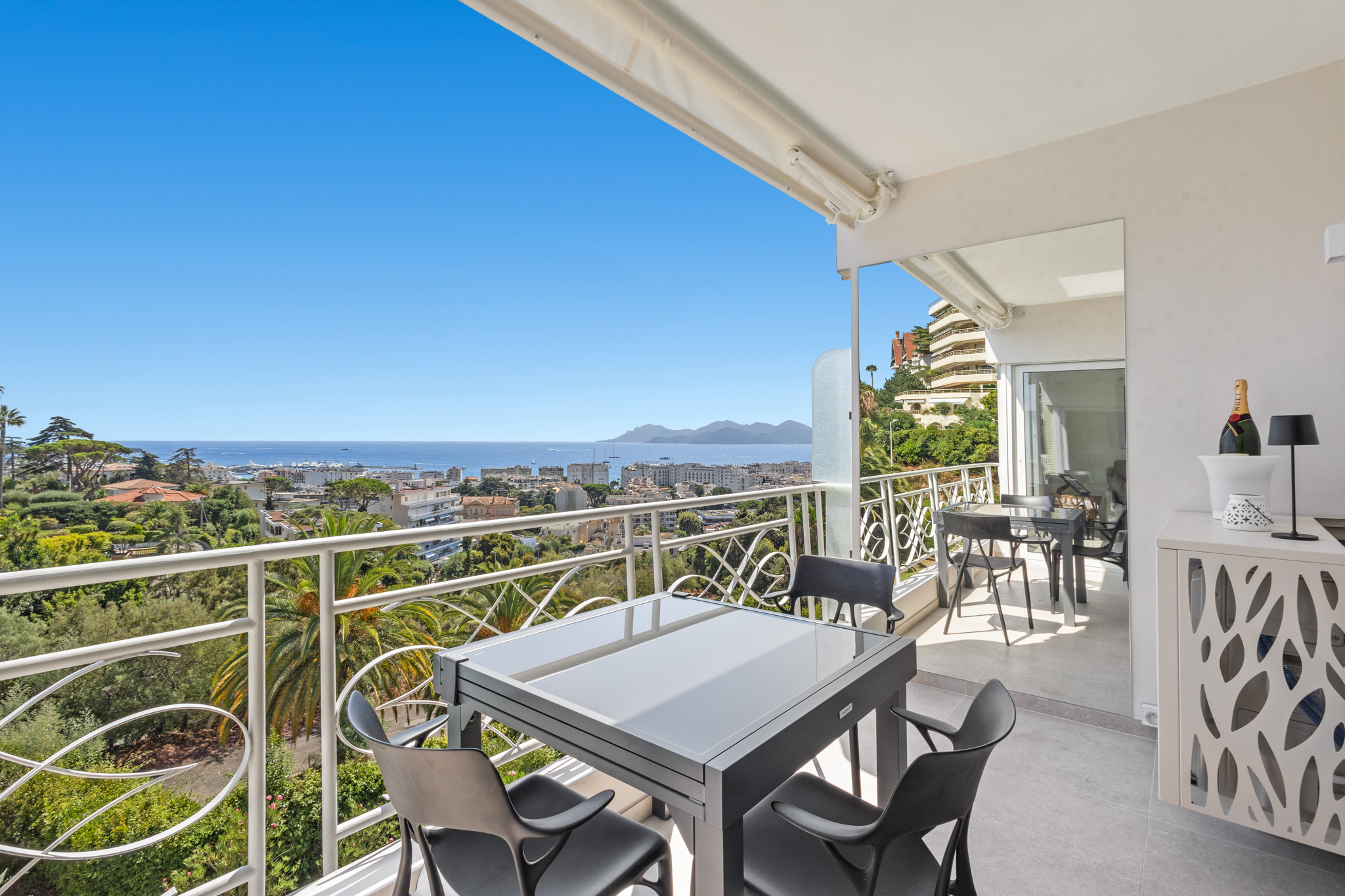 Appartement Léo - Terrasse avec vue mer panoramique