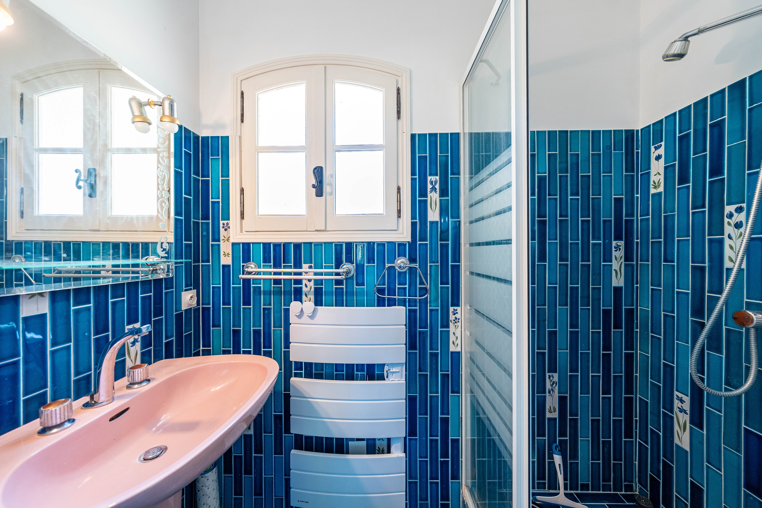 Villa Héliade - Salle de douche n°2 à l'étage