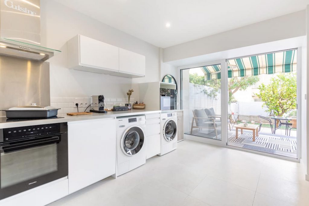 Cuisine ouverte équipée