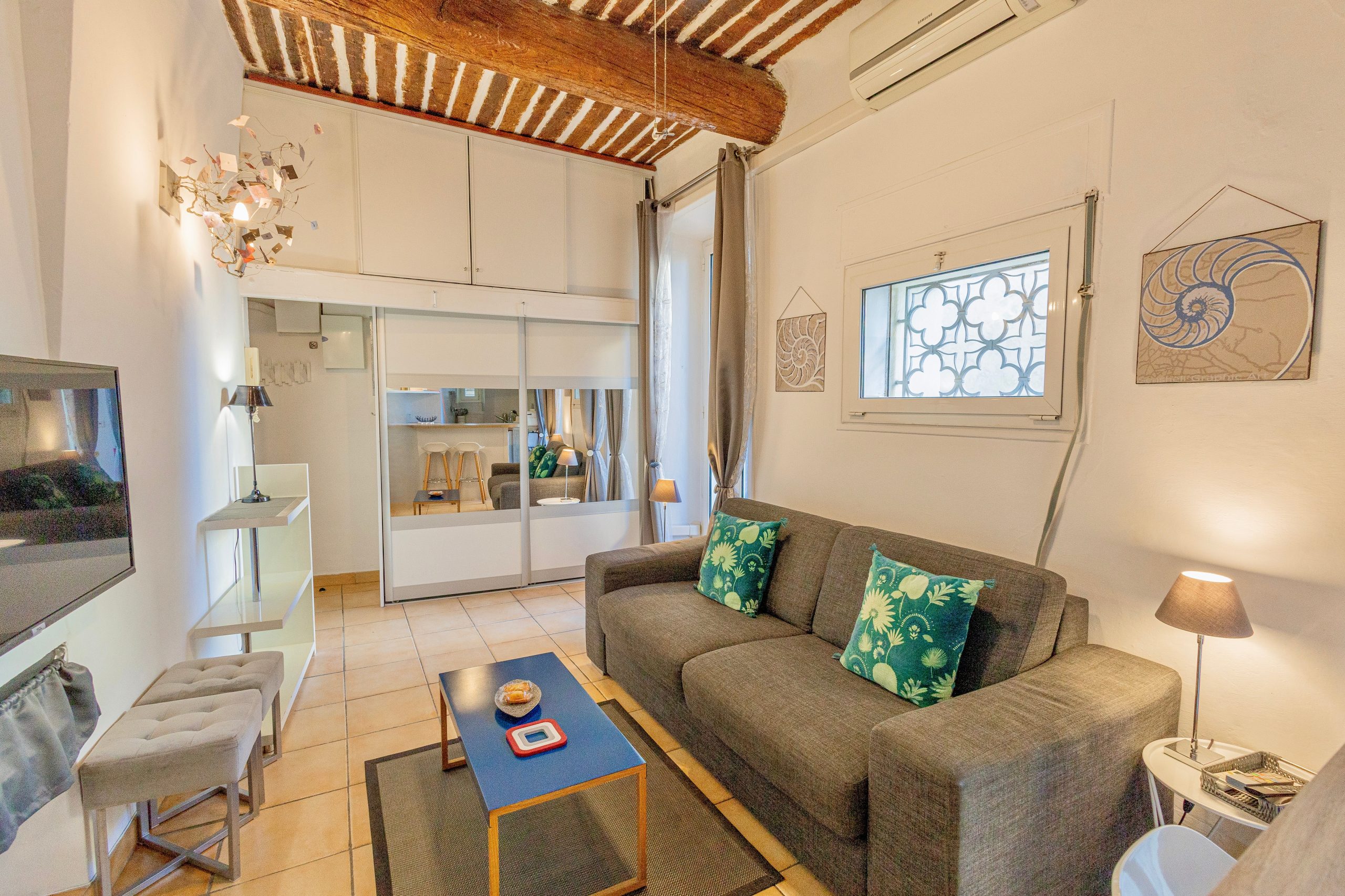 Studio Antoine à Cannes - Coin salon