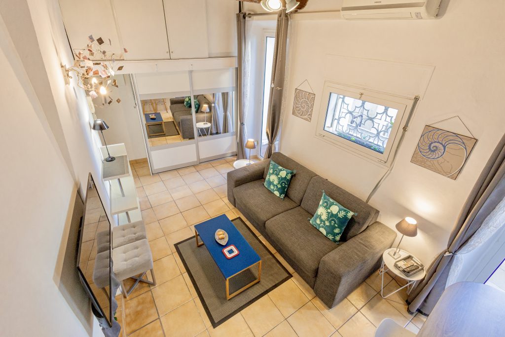 Studio Antoine à Cannes - Salon