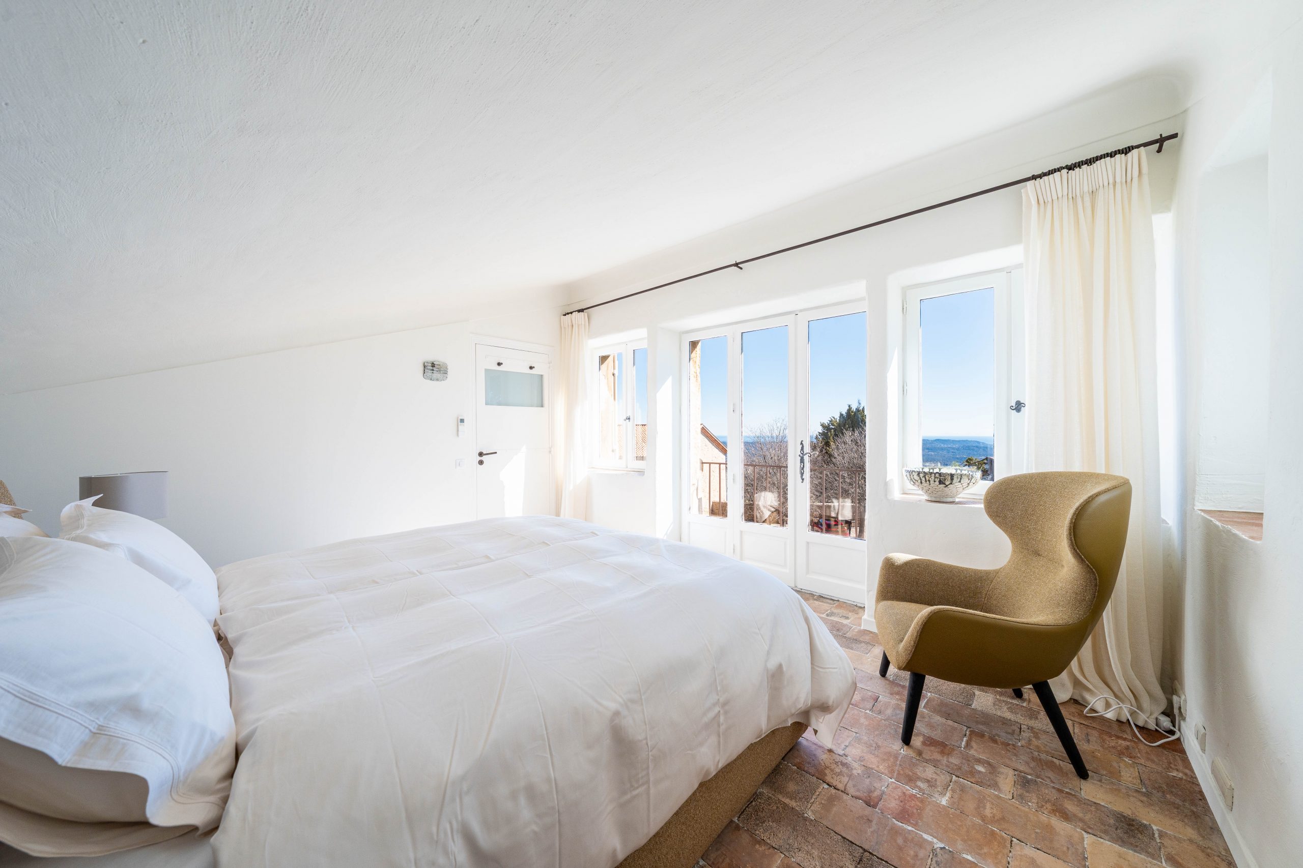 Villa du Vieux Château Cabris - Bedroom en suite n°1 with sea view