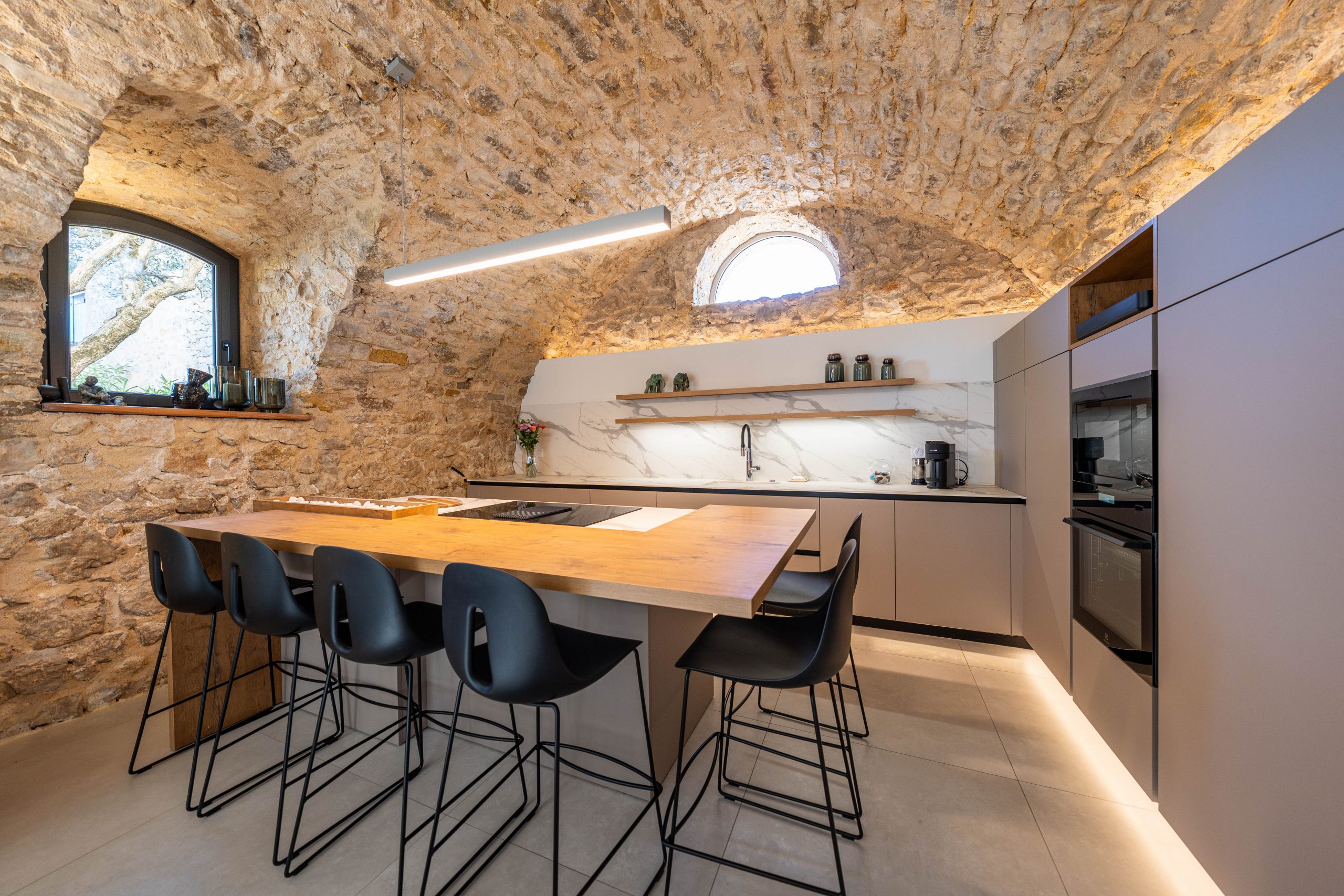 Villa du Vieux Château Cabris - American kitchen