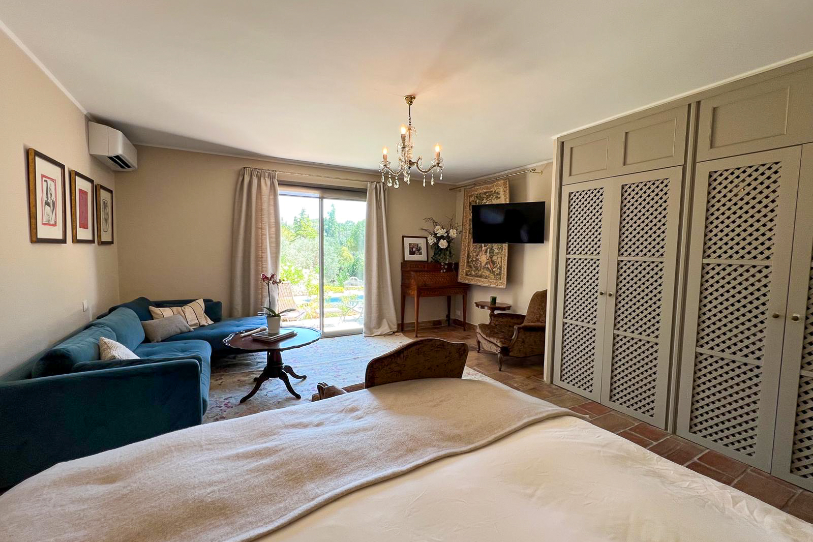Master bedroom-4