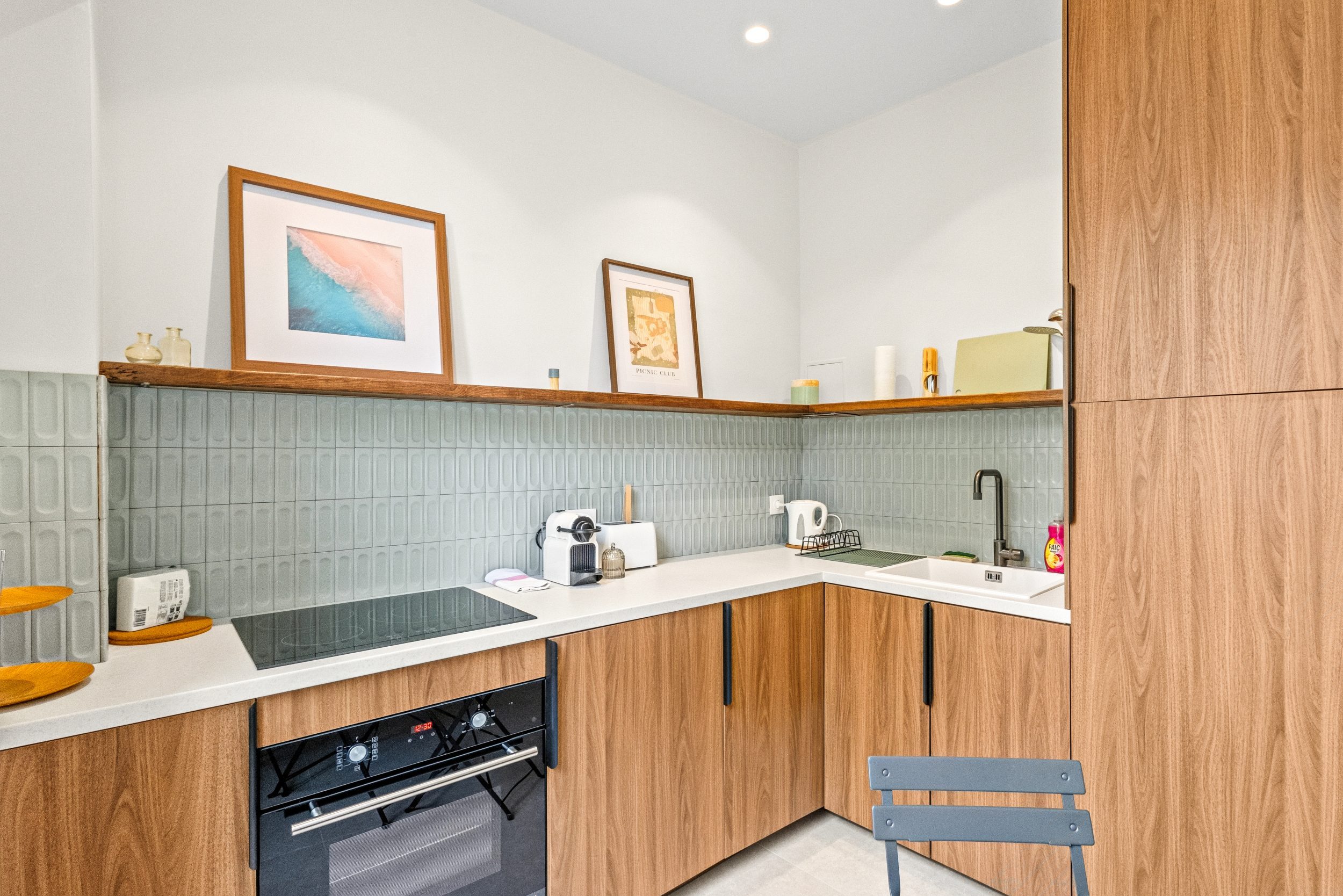 Appartement la Peyrière - Cuisine ouverte équipée