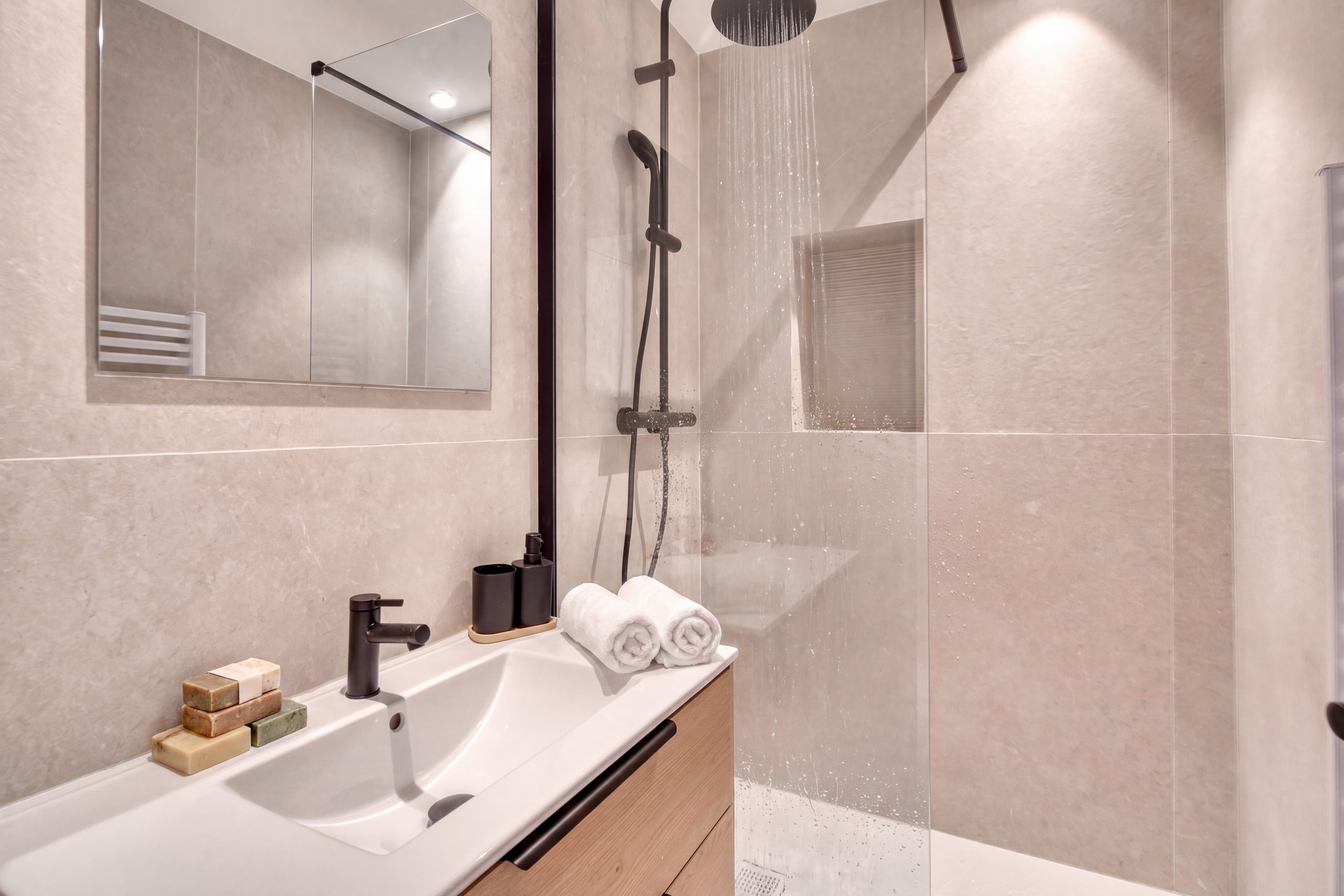Appartement la Peyrière - Salle de bain